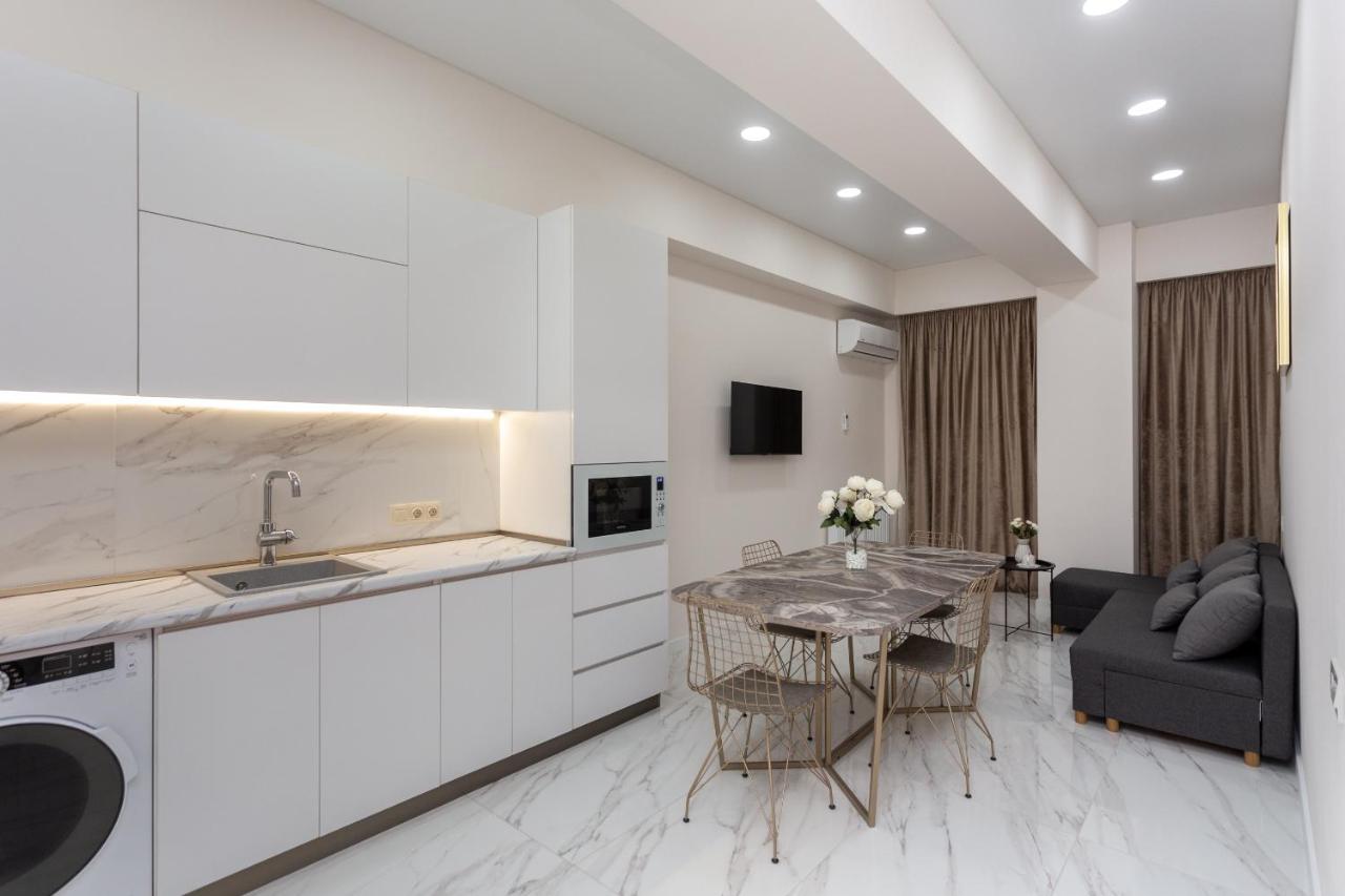 New Saburtalo Apartment Tbilisi ภายนอก รูปภาพ